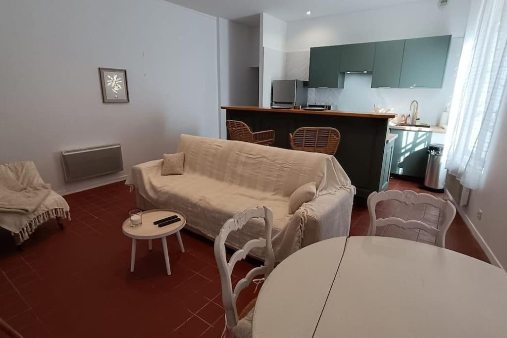 Hypercentre, Appartement Coquet En Rez-De-Chaussee Perpinhã Exterior foto